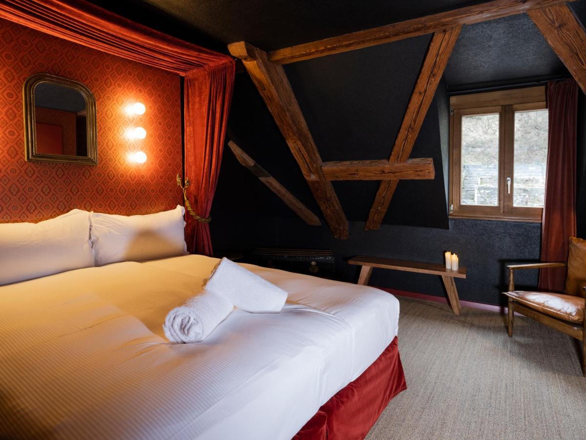 Peanut Medieval Lodge Saint-Ursanne Exterior photo